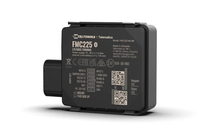 FMC225 LTE GPS tracker for asset tracking